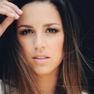 Meet your Posher, Noelle